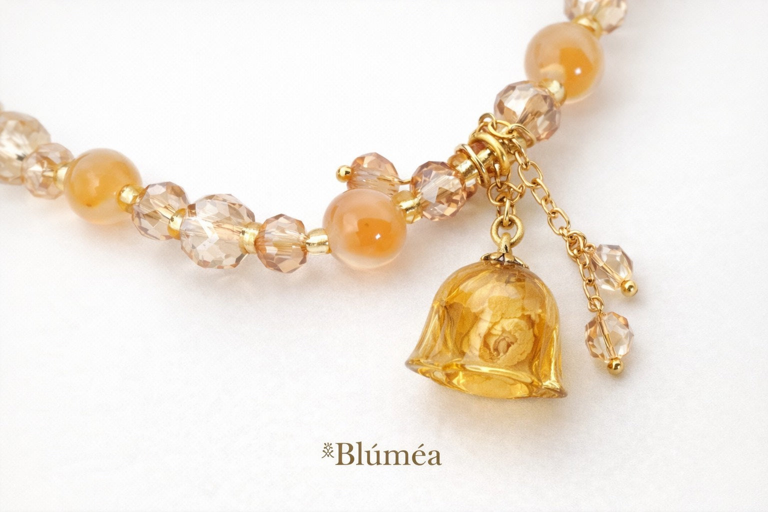 Golden Rose – Natural Candy Agate & Dried Rose Pendant Necklace