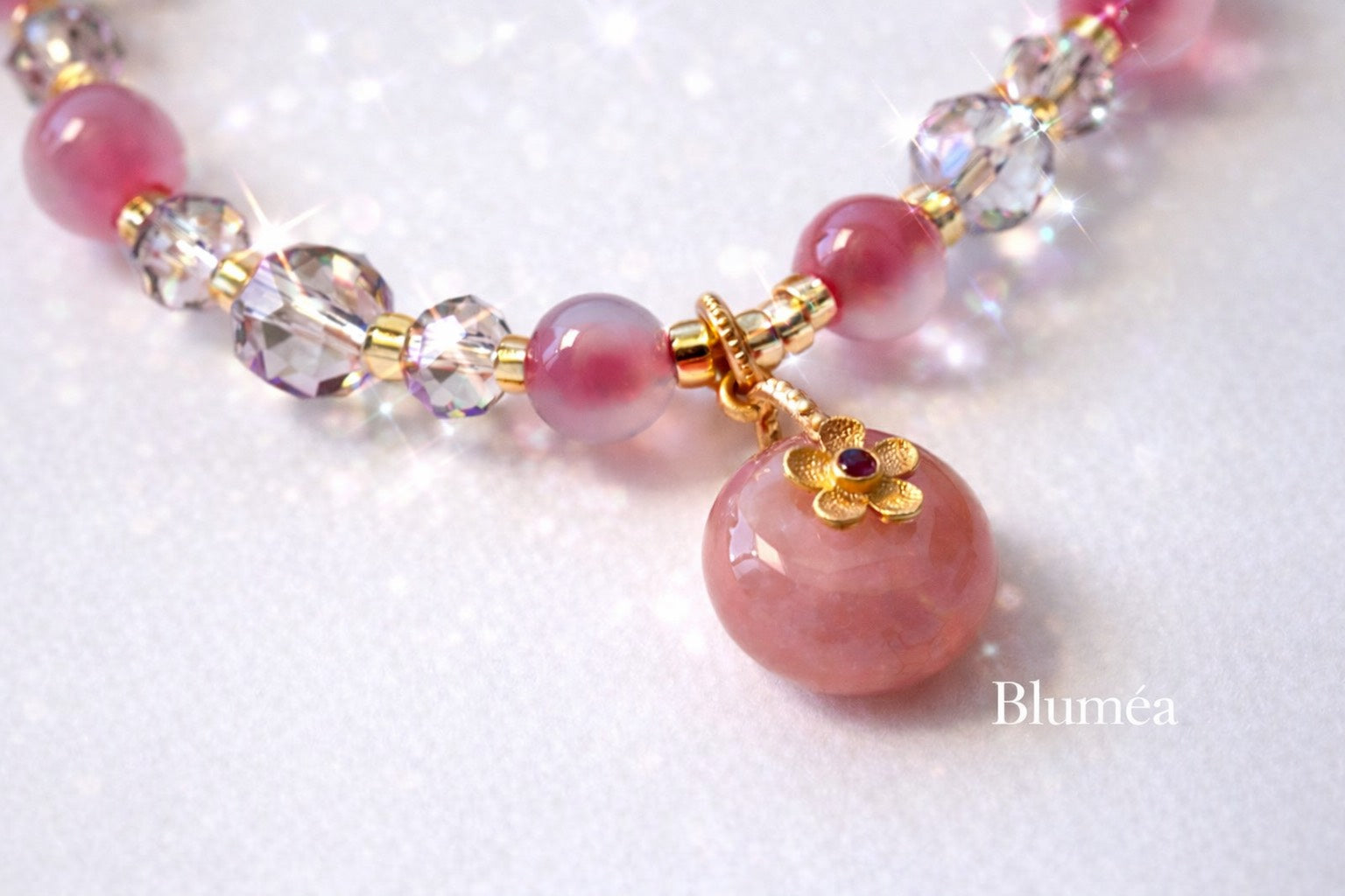 Bluméa Sweet Glow Agate & Crystal Necklace